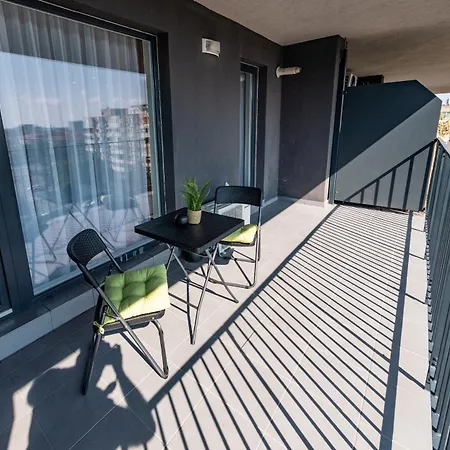 شقة Uranus Luxury تيميشورا