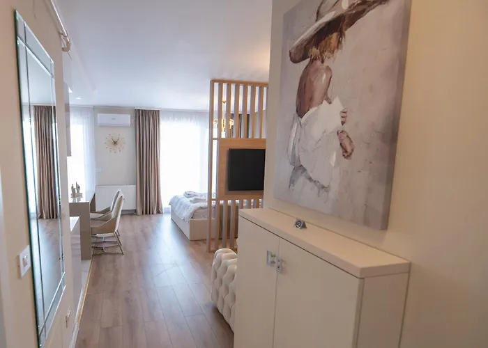 Apartment Uranus Luxury