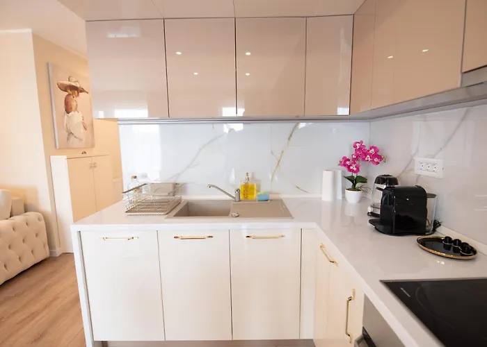 Apartment Uranus Luxury