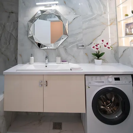 Apartment Uranus Luxury Timisoara